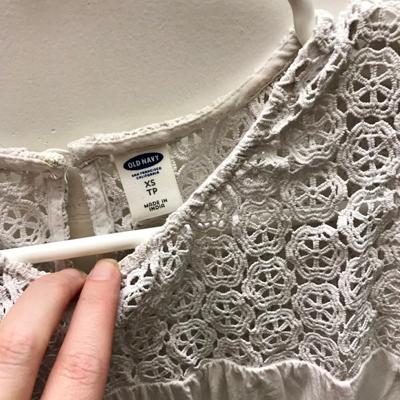 White Tank, Old Navy, XS - Picture 3 of 3